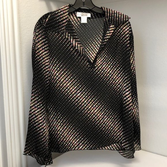 EK Designs Petite flowy, polka dot blouse - Picture 1 of 10
